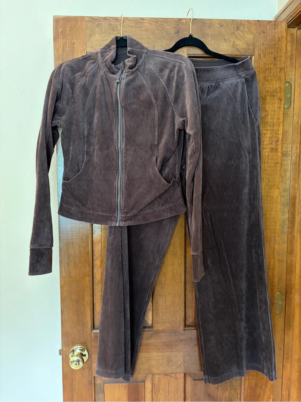 Lulu Lemon Velvet Cord tracksuit (top and bottom)